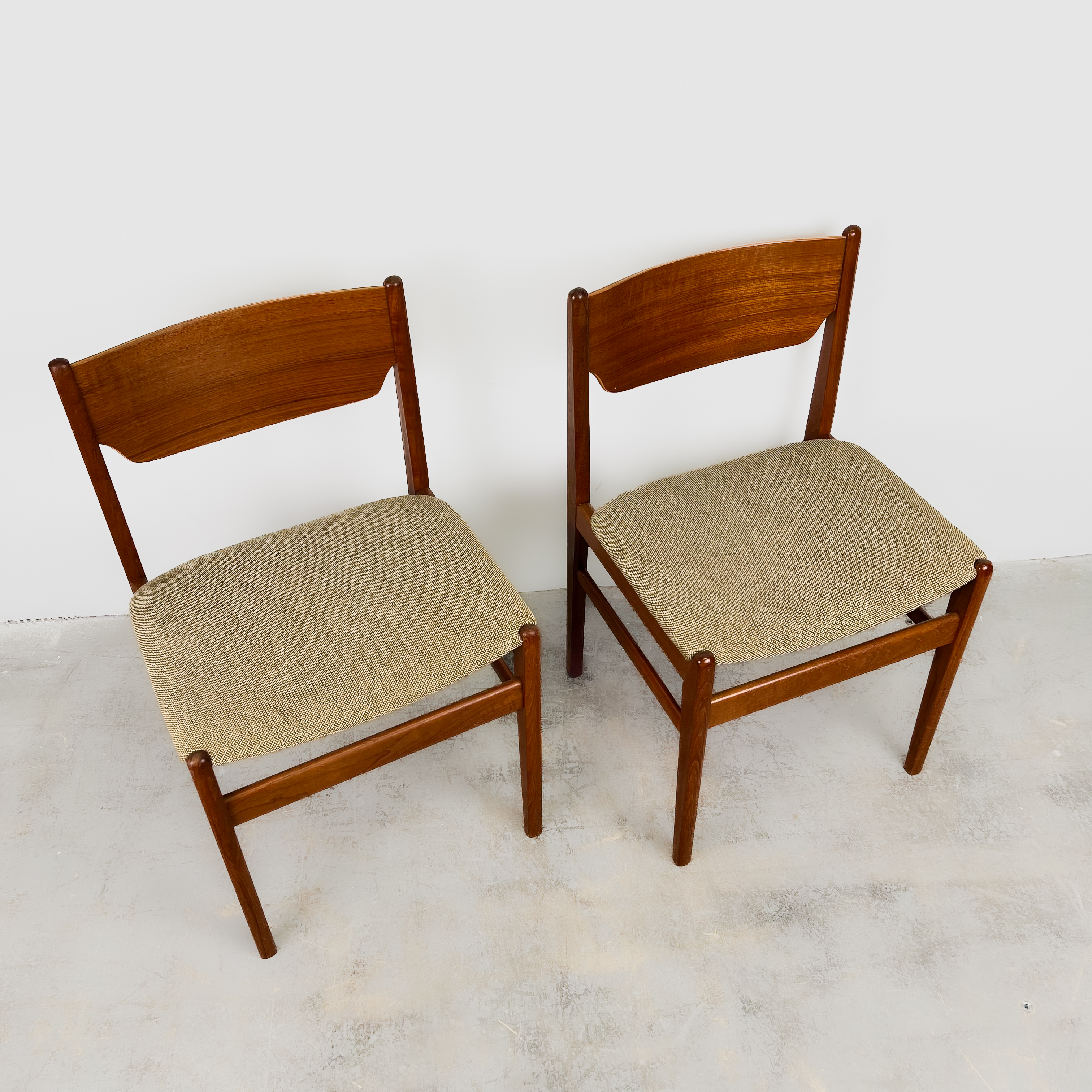 Wunderschöne dänische Teakstühle, Mid Century Wunderschöne dänische Teakstühle, Mid Century