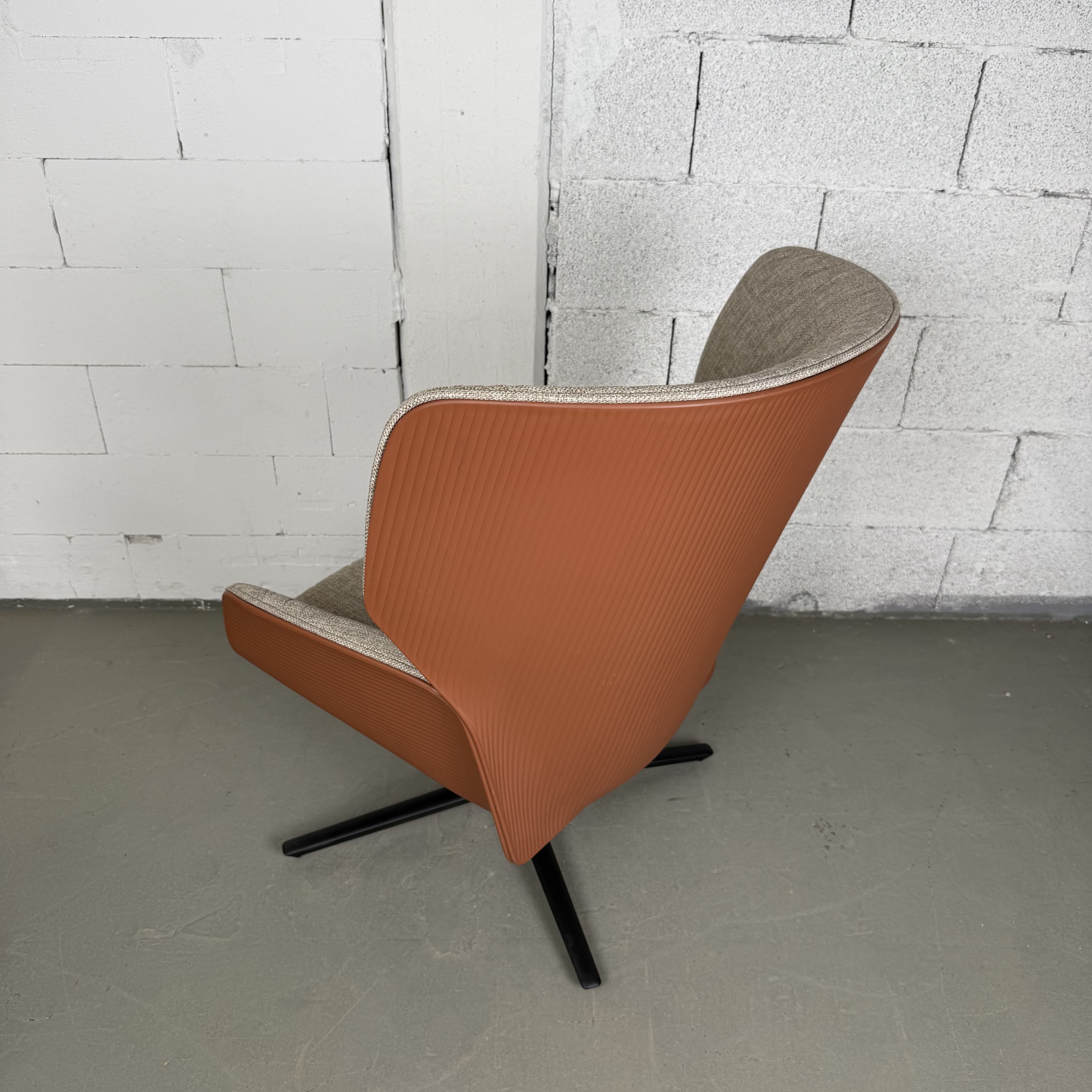 Andreu World Sessel BU2742 Nuez Lounge BIO