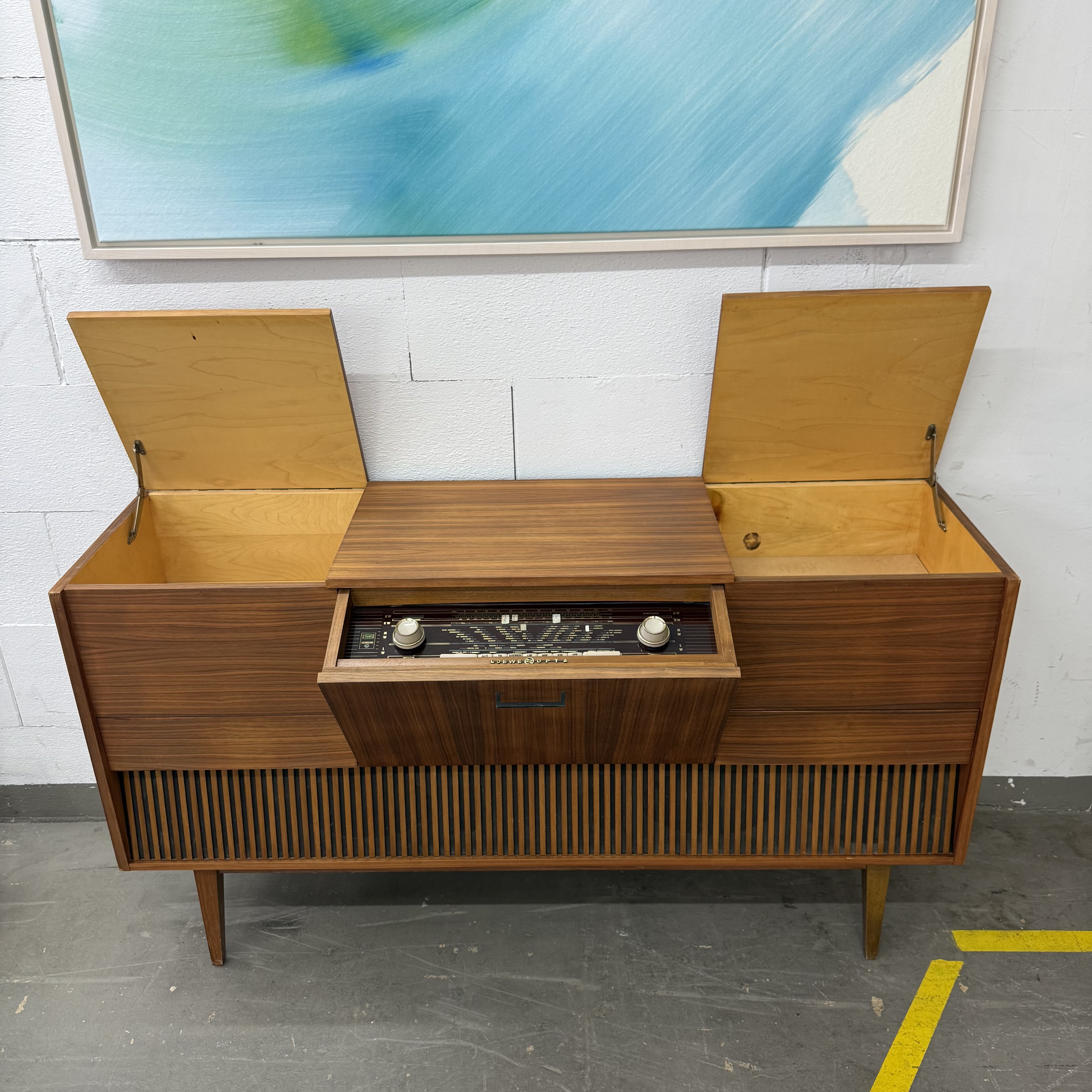 wunderschönes 60er Jahre Musiksideboard