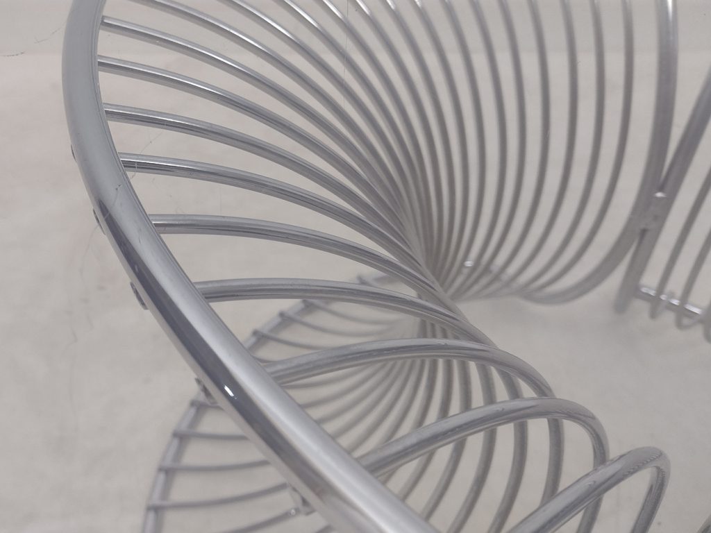 70er Jahre Couchtisch mit elegantem Chromgestell