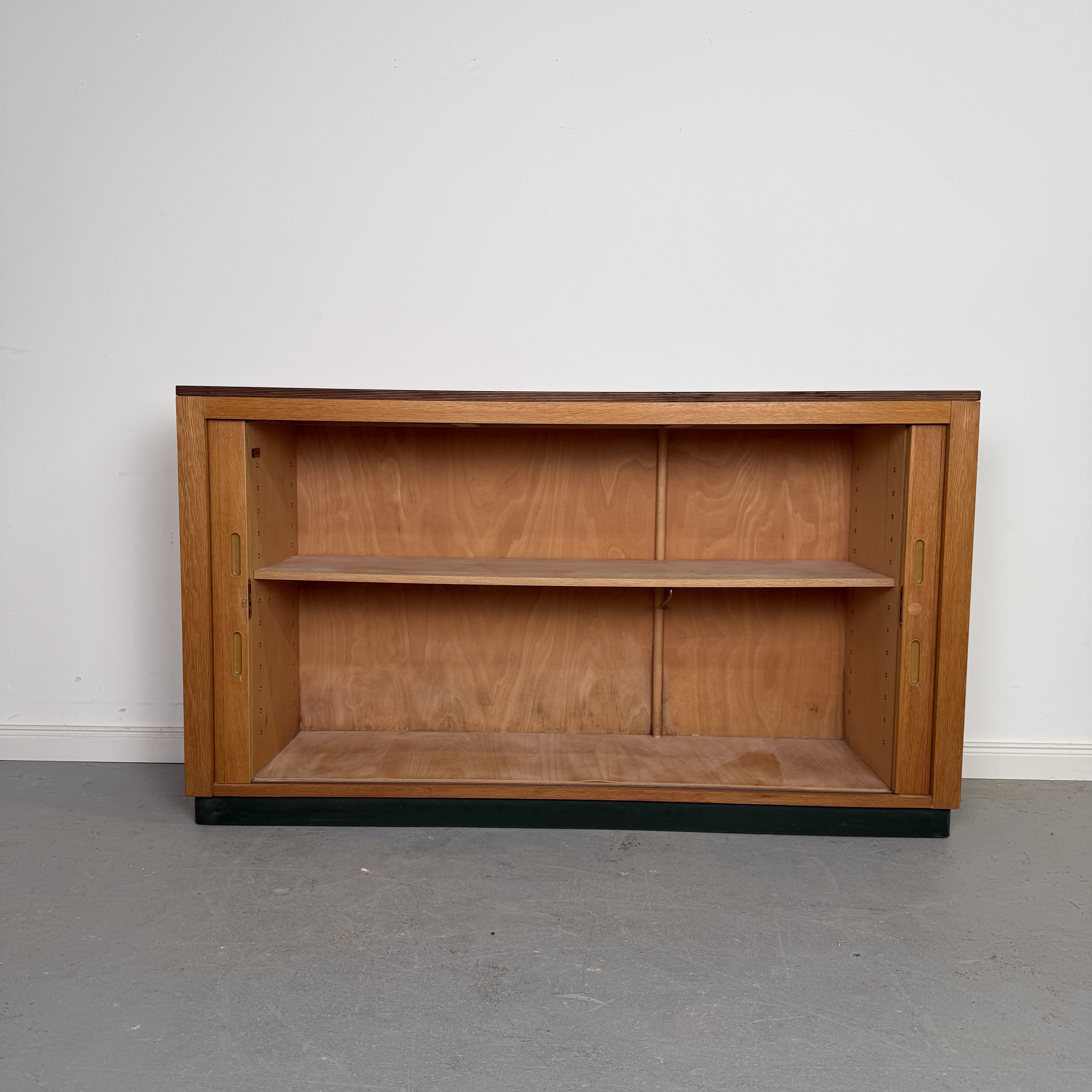 Schickes 50er Jahre Rolladensideboard