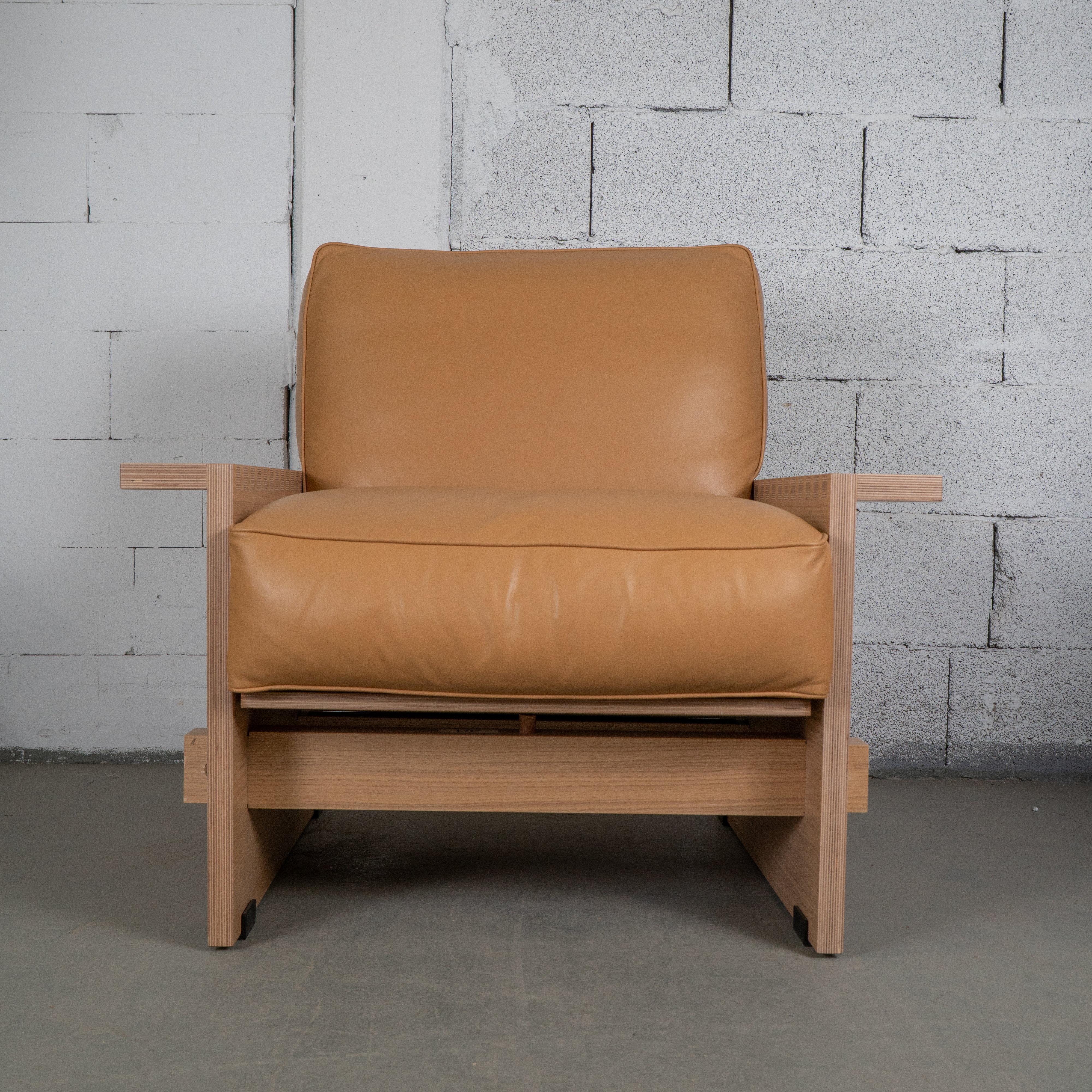 Andreu World Mariya BU2247 Loungesessel von Philippe Starck