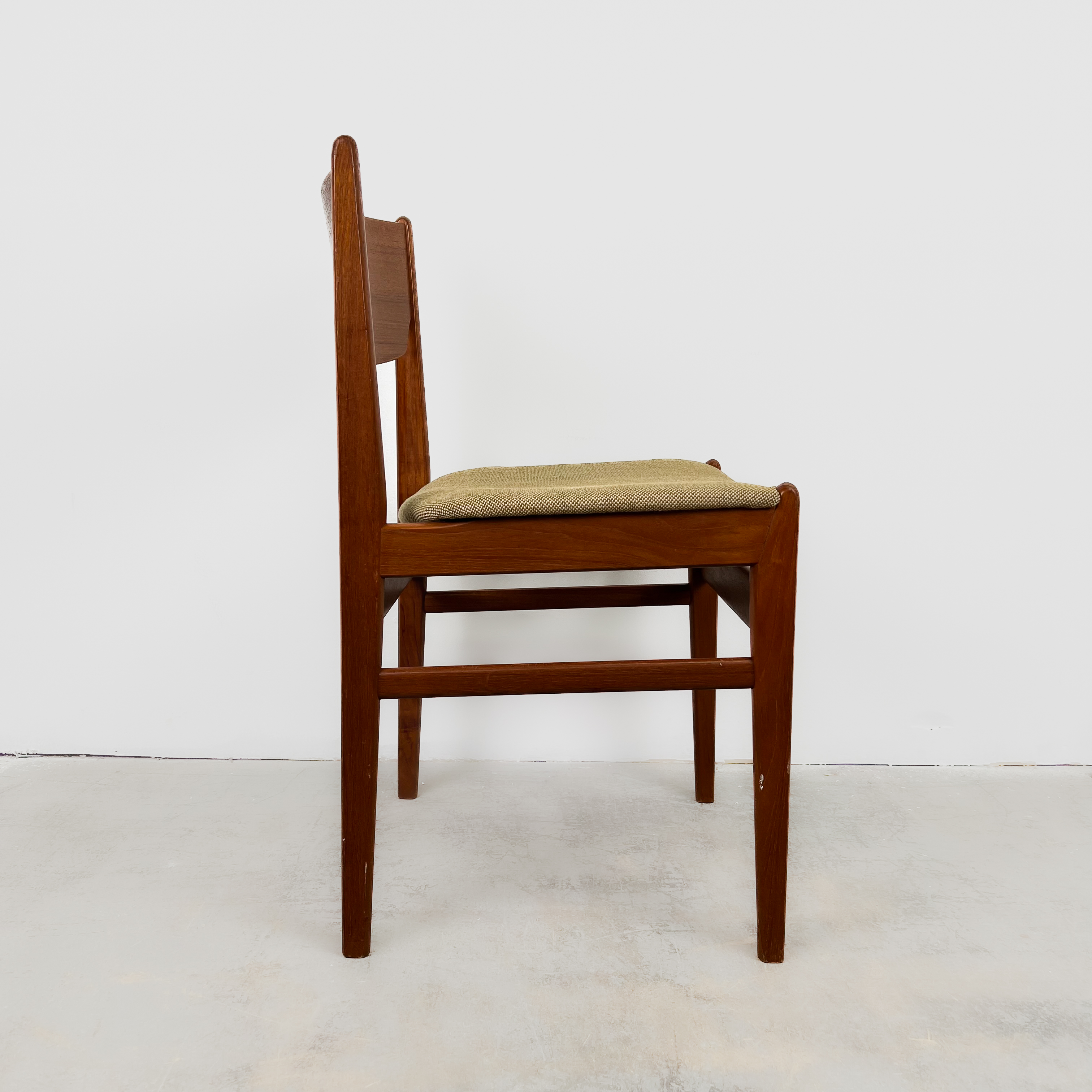 Wunderschöne dänische Teakstühle, Mid Century Wunderschöne dänische Teakstühle, Mid Century