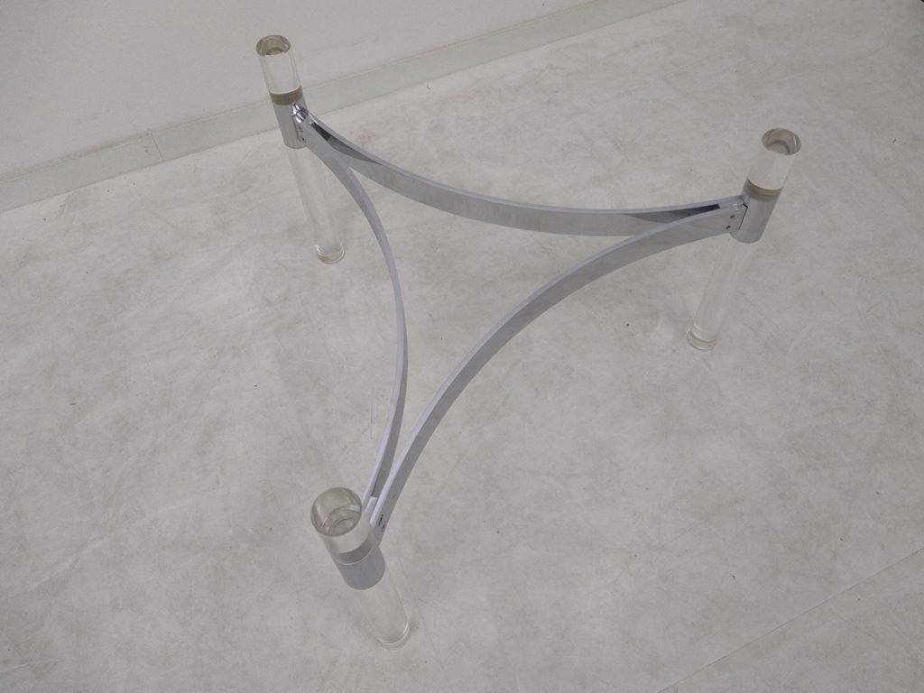 Couchtisch aus Lucite, Glas und Chrommetall