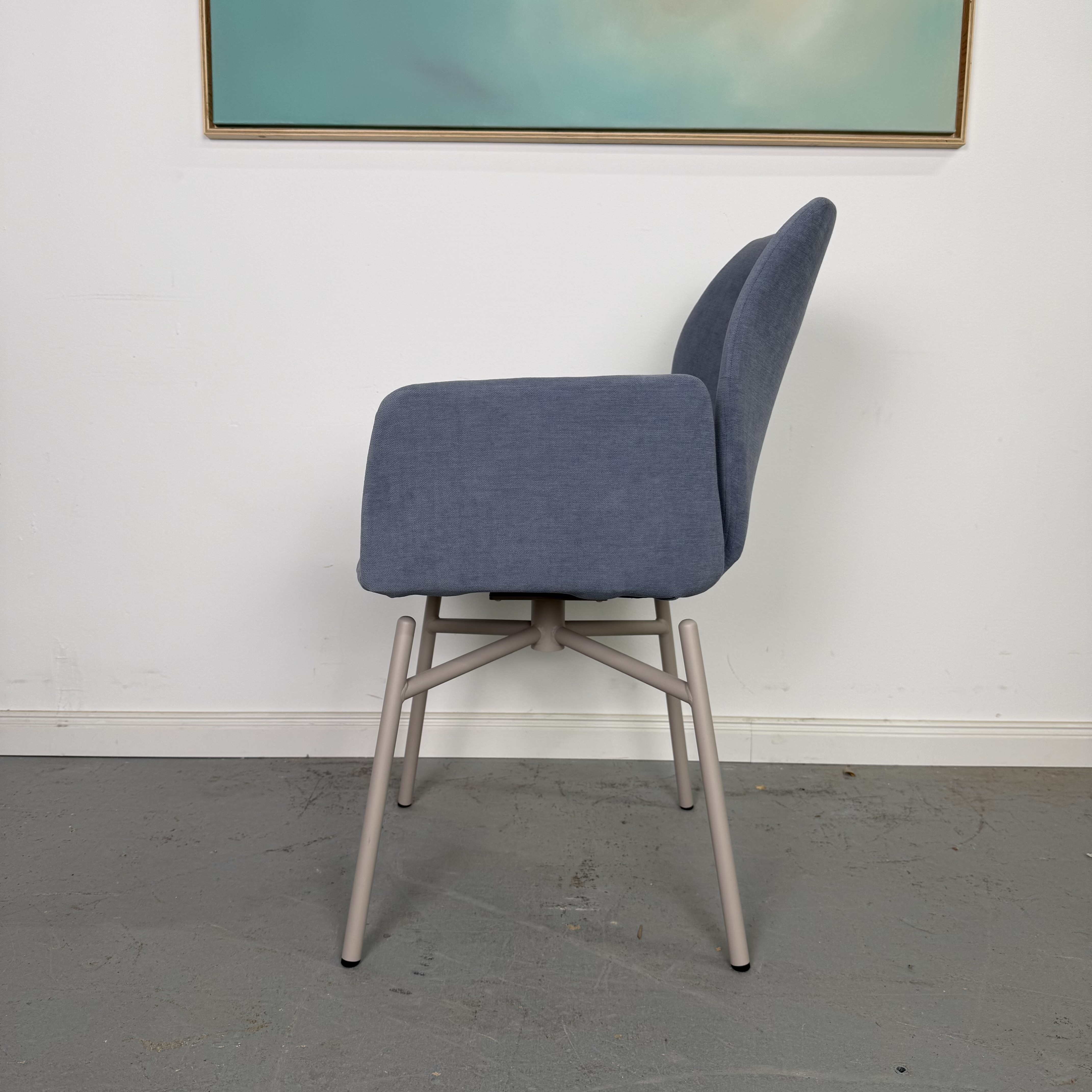 Mood 95 Armlehnstuhl in Mystic Jeans von Mobitec