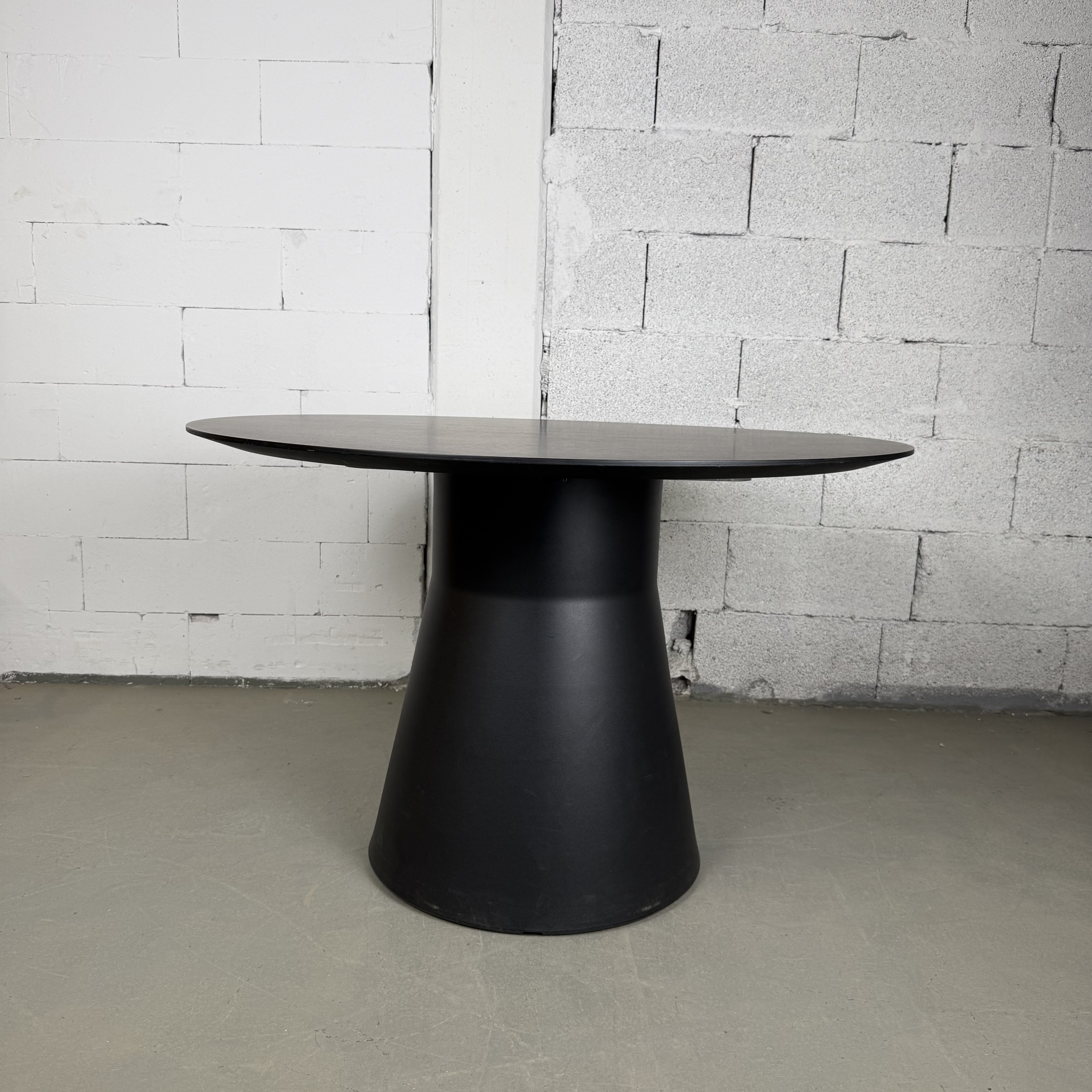 Andreu World Reverse Café Table ME05803