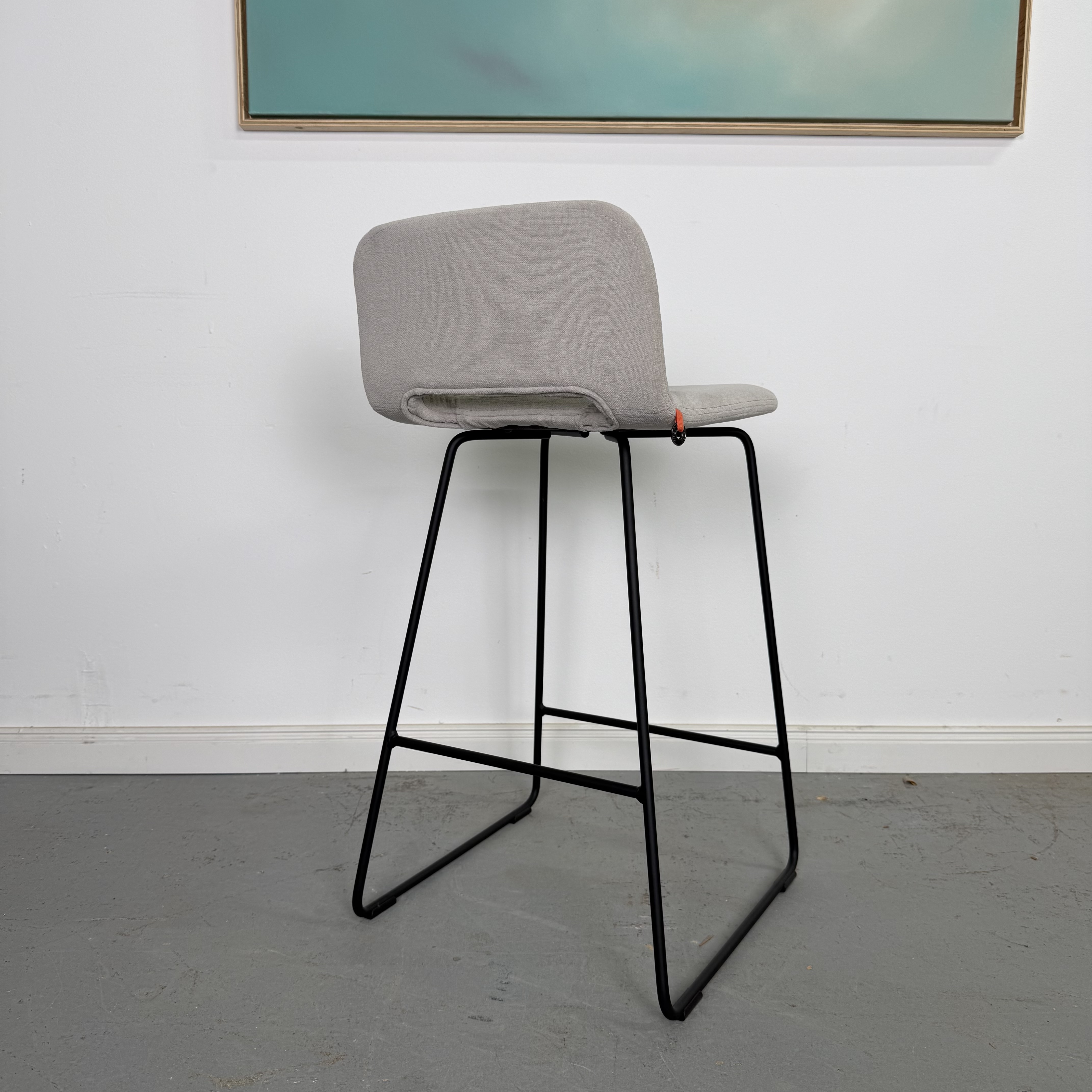 Barhocker Pamp C1610 in Mystic Beige von Mobitec