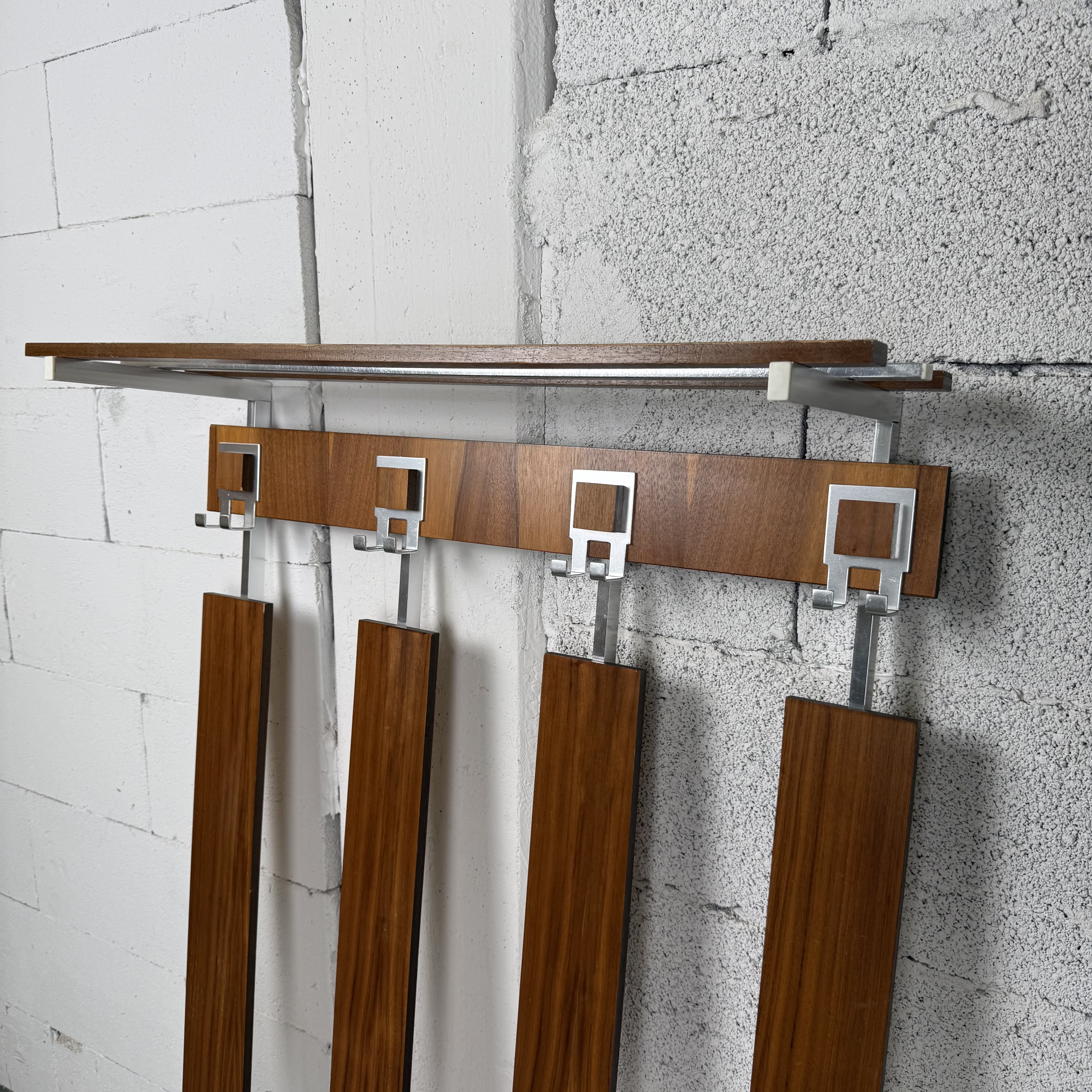 60er Jahre Garderobe aus Teak