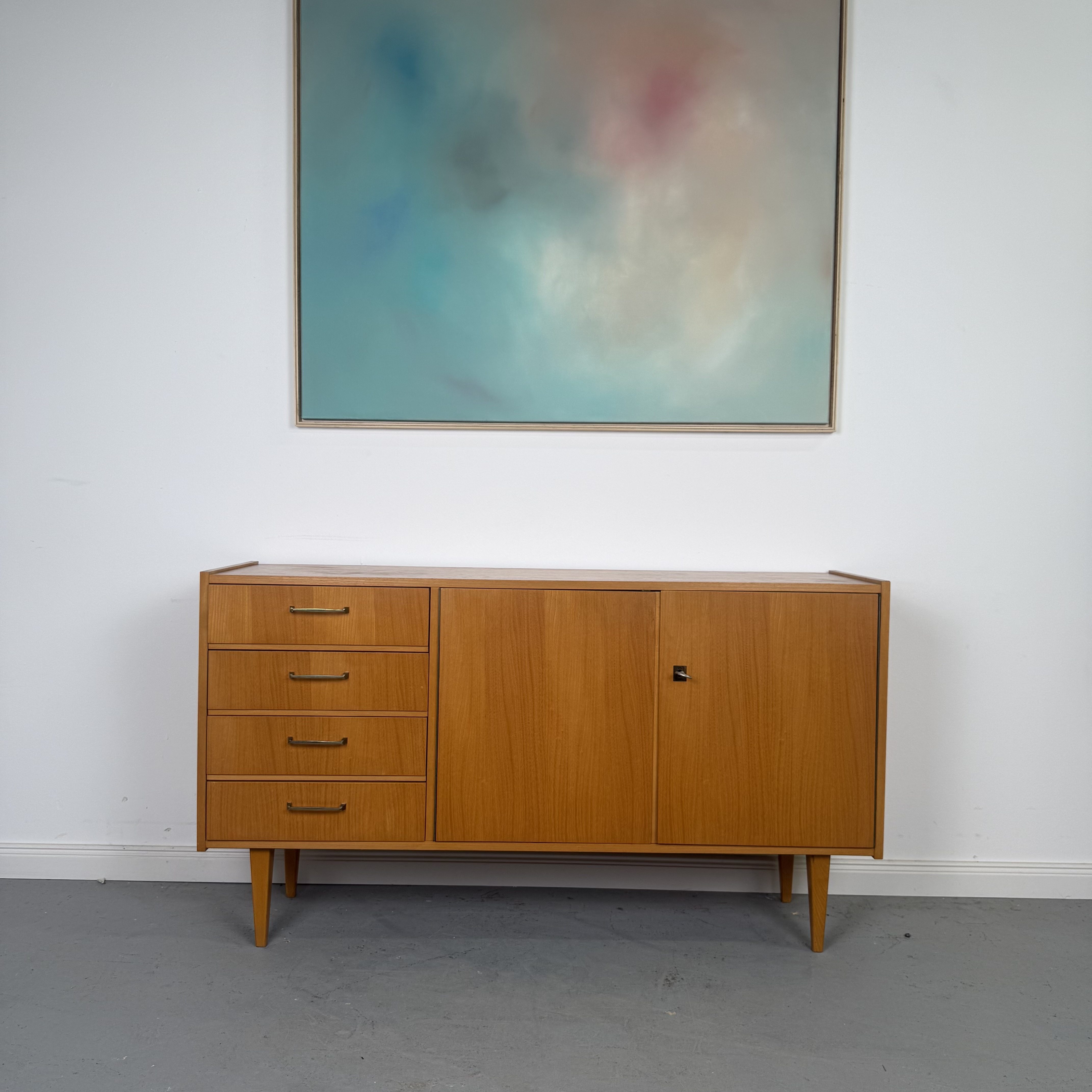 kompaktes 60er Jahre Sideboard