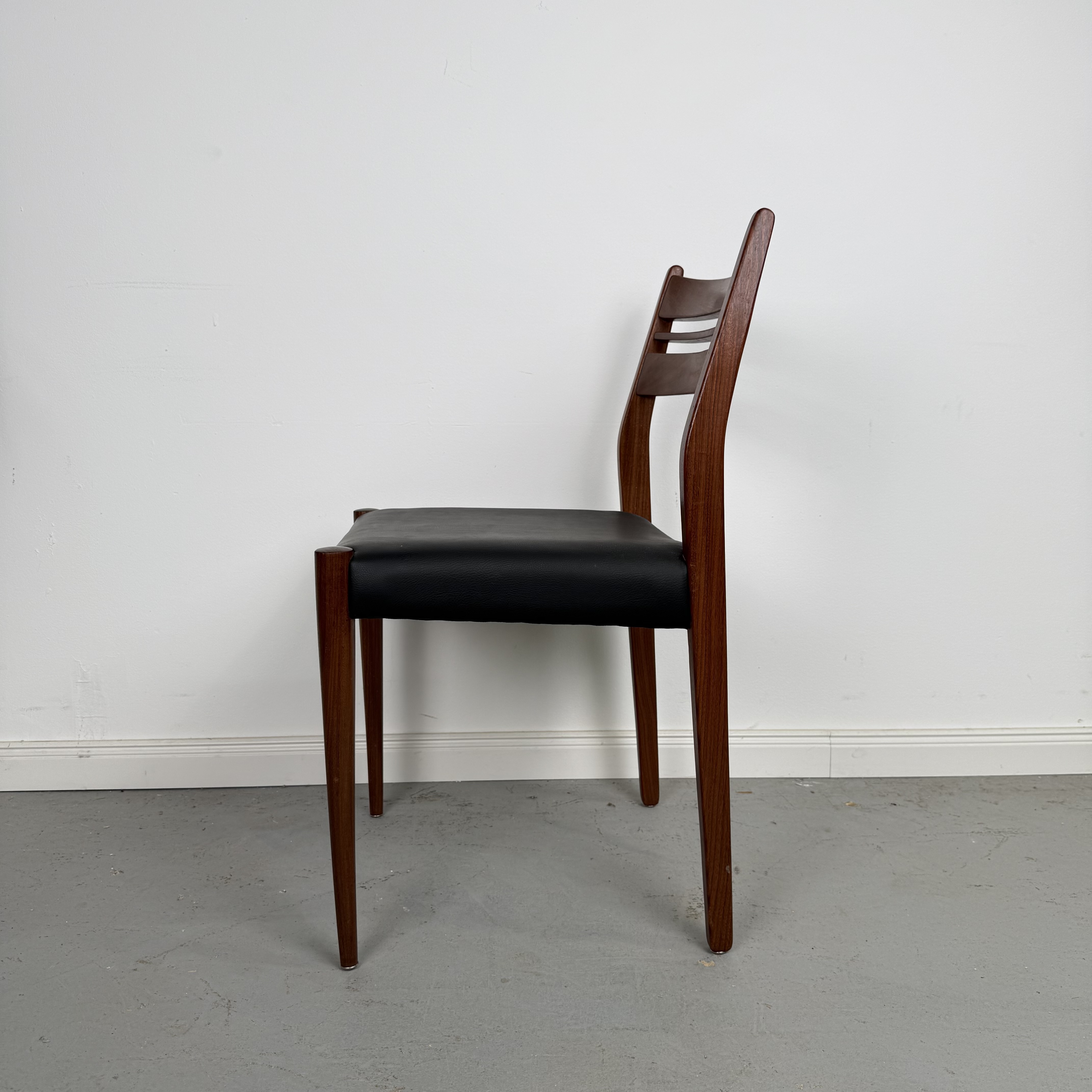 Wunderschöne Teak Esszimmerstühle, 1960