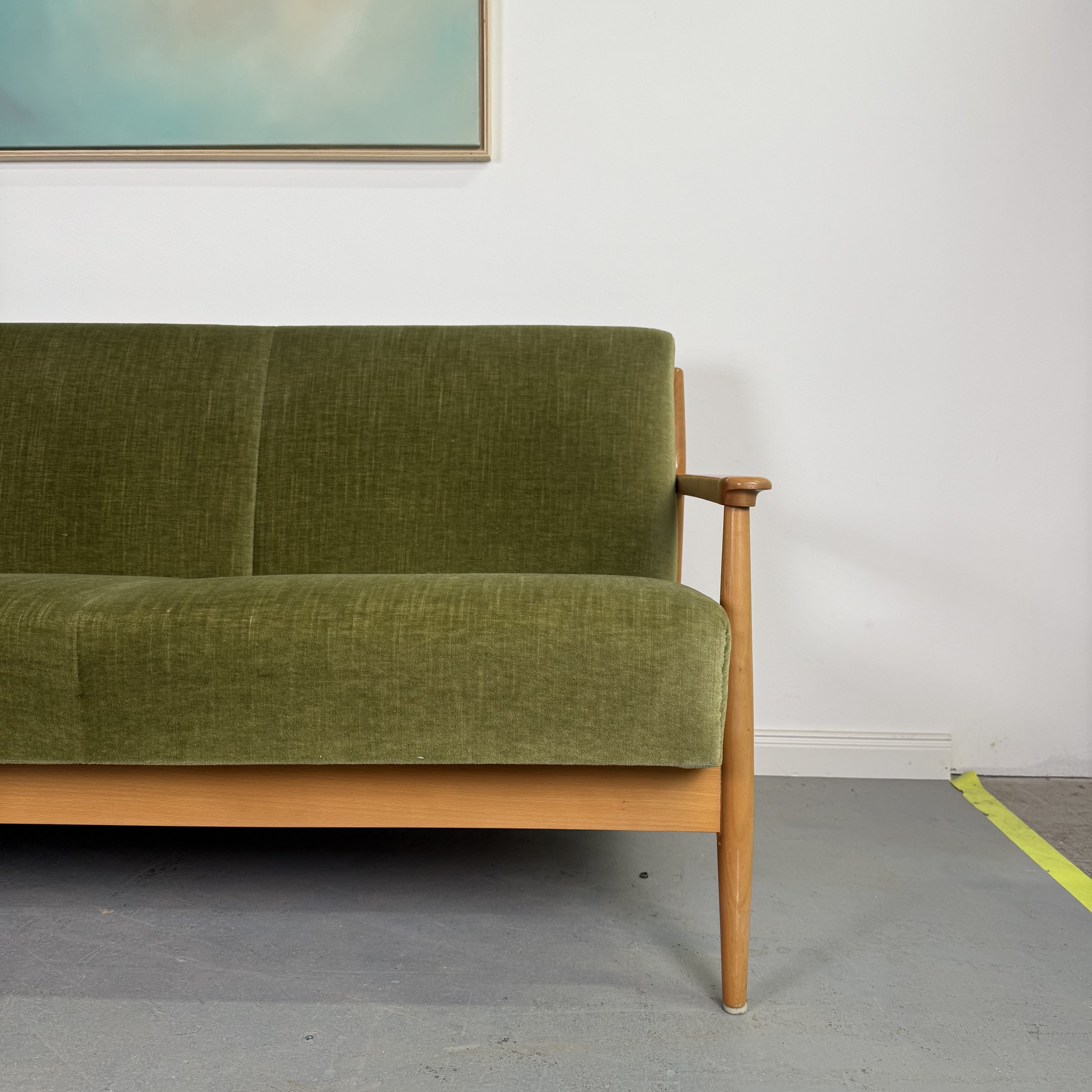 Wunderschöne grüne 60er Jahre Couch mit Aufklappfunktion Wunderschöne grüne 60er Jahre Couch mit Aufklappfunktion